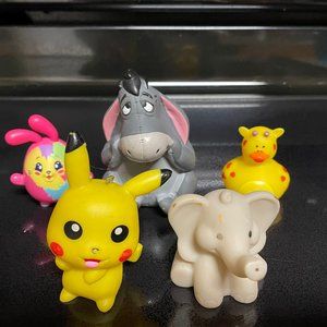 Bundle of 5 plastic toys